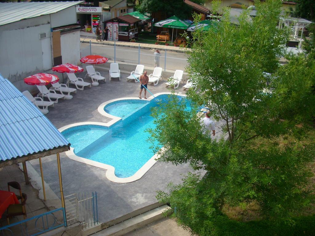 Park 1 Hotel Kiten  Exterior photo